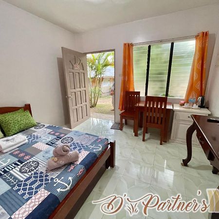 D' Partner'S Inn Jagna Bagian luar foto